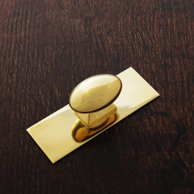 Small Brass Oval Monroe on Small Backplate